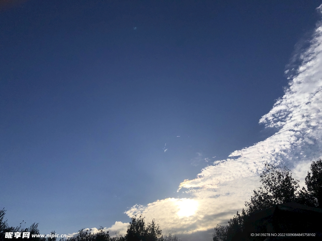天空 