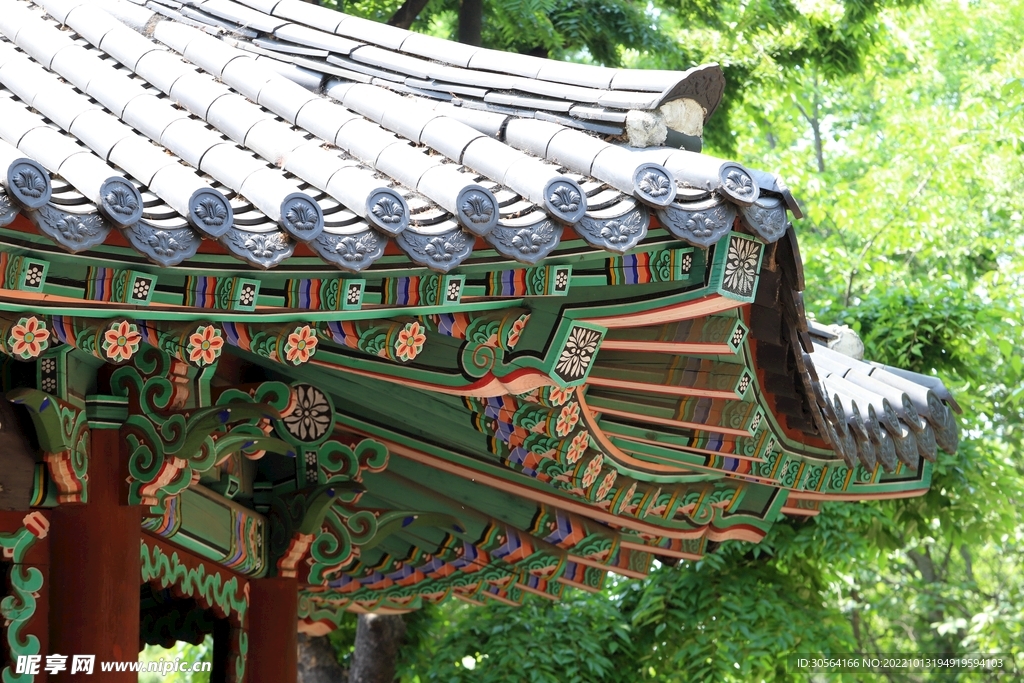 复古屋檐建筑