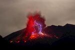 火山             