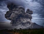 火山             