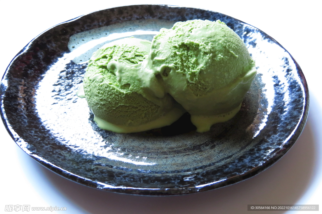 日式抹茶冰淇淋