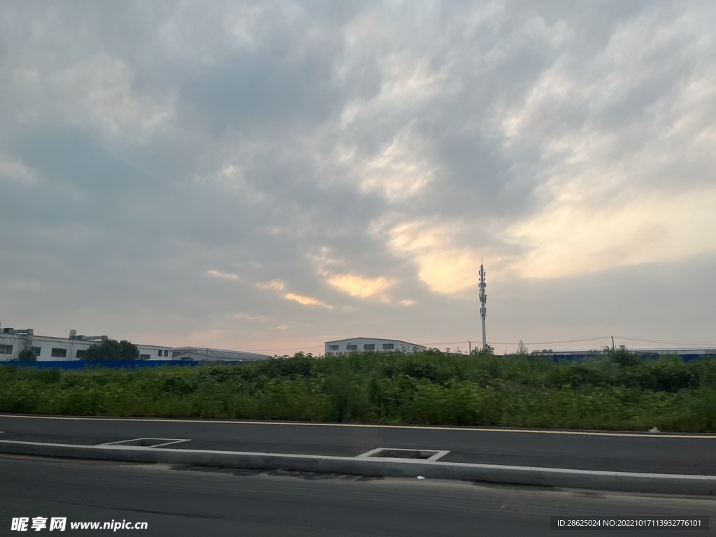 蓝天