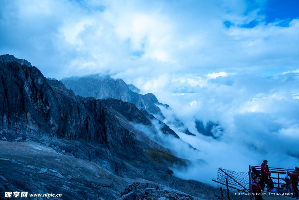 玉龙雪山 黑白雪山