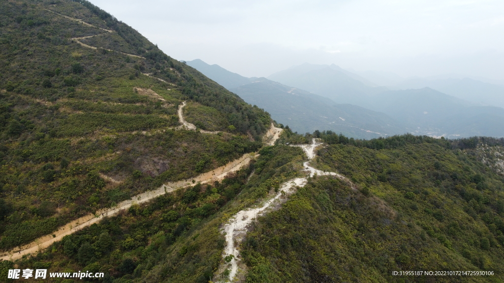 山路