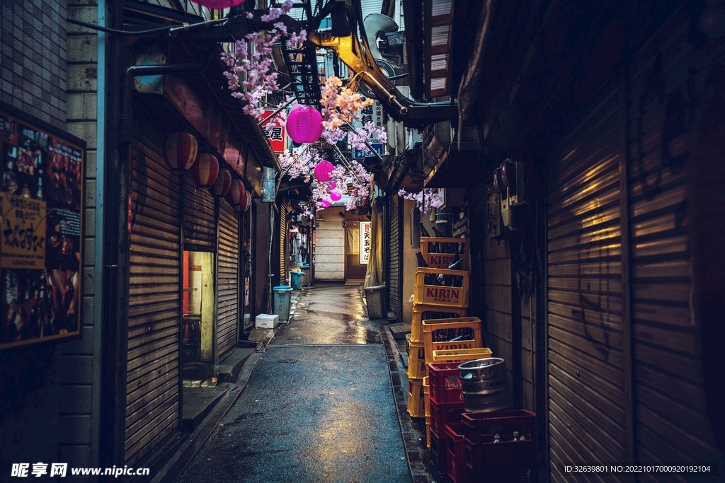 商铺巷道