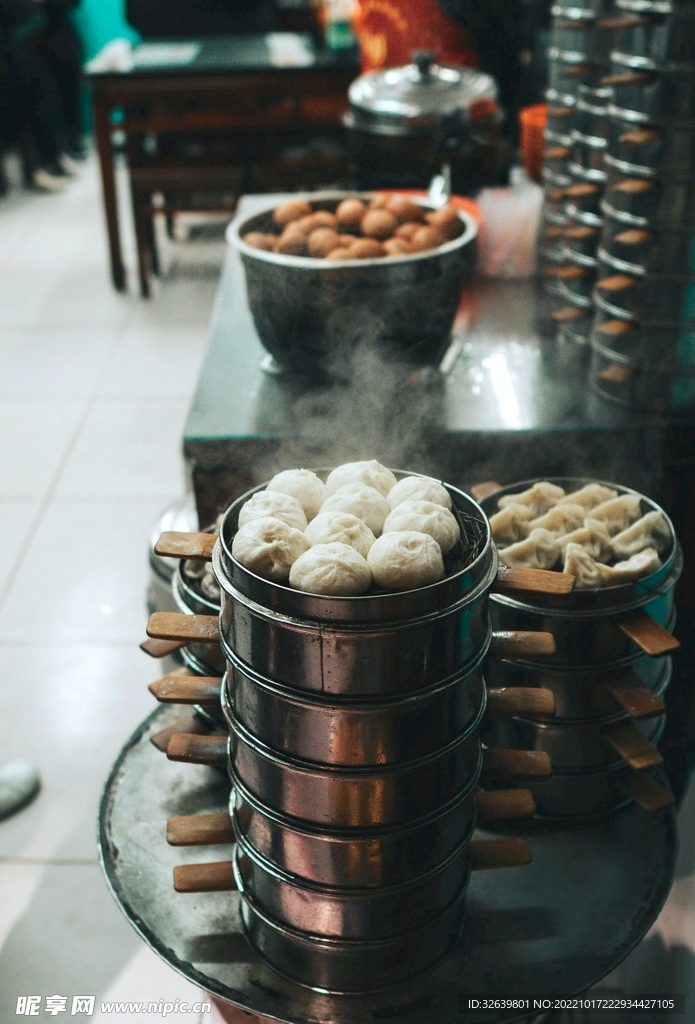 早餐 蒸包子