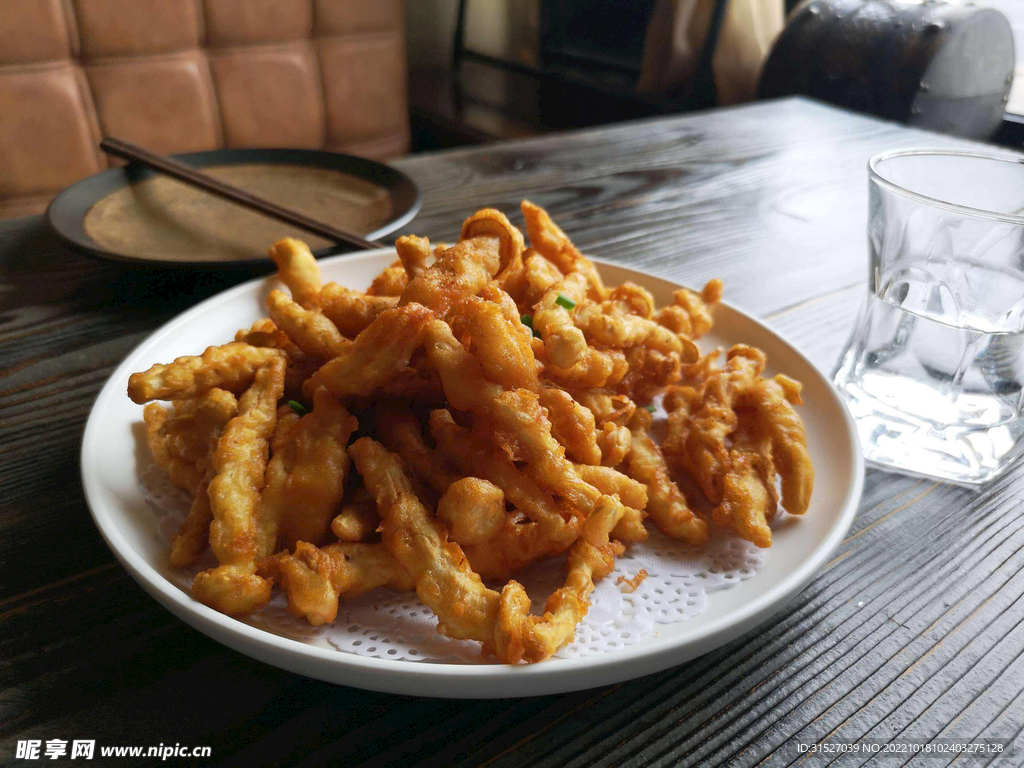 椒盐蘑菇特写