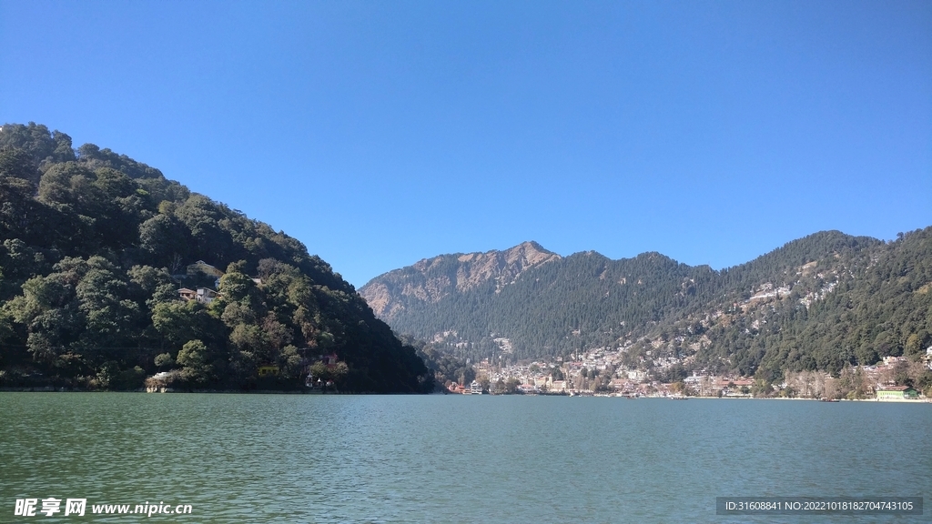 湖泊 