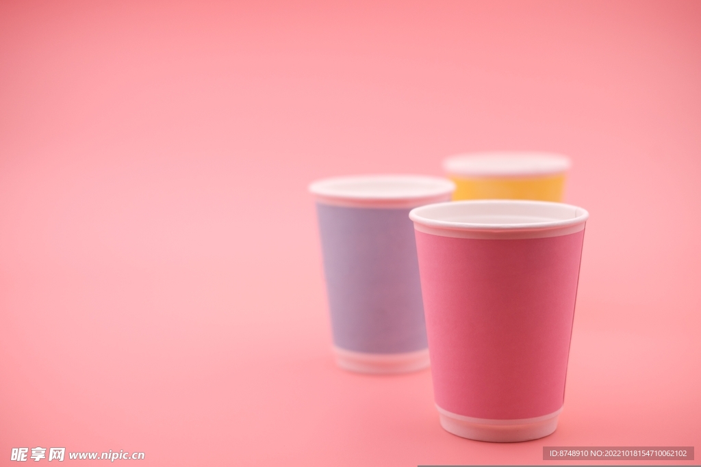一次性杯子
