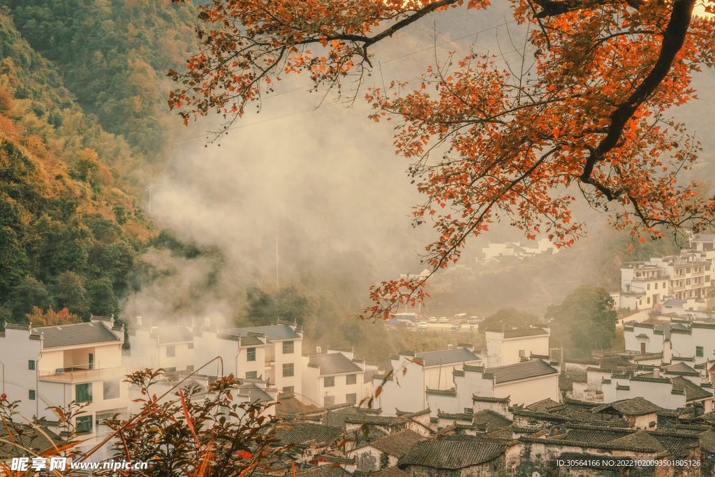 秋季旅游山村