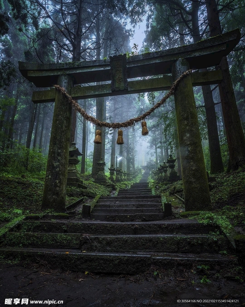 复古台阶许愿寺