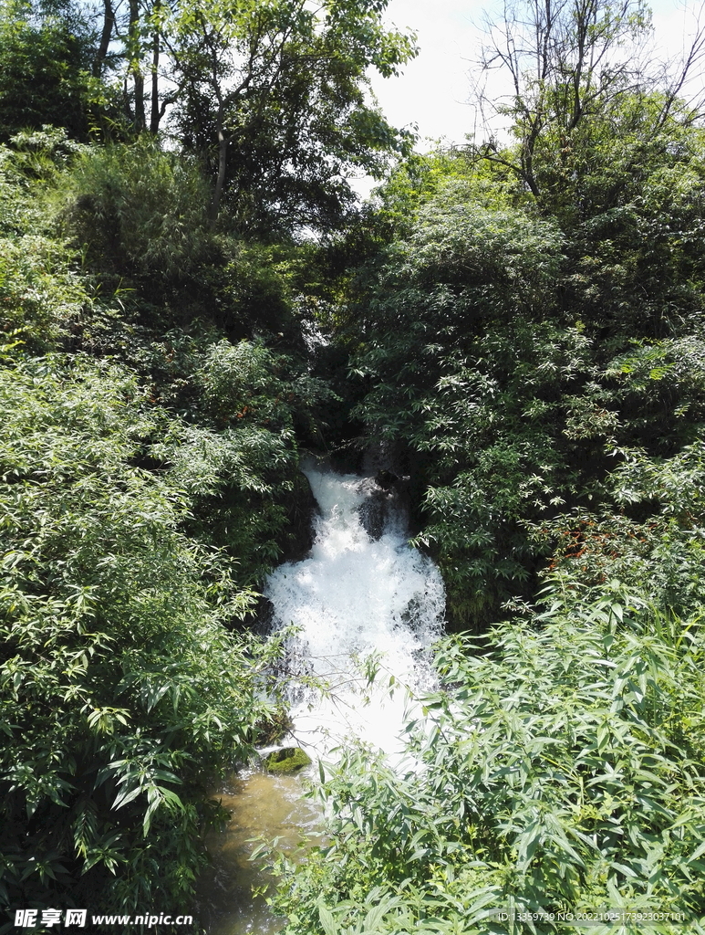 天河潭 小瀑布之一