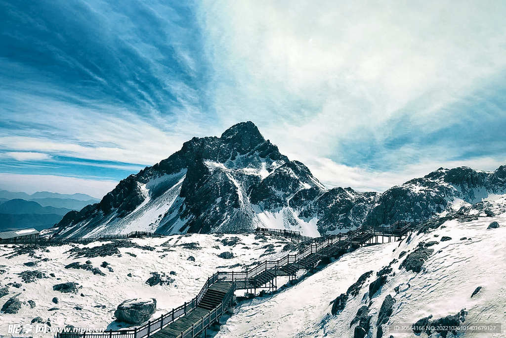 雪山山脉