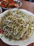 炒豆芽