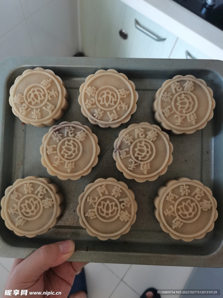 六字名号月饼