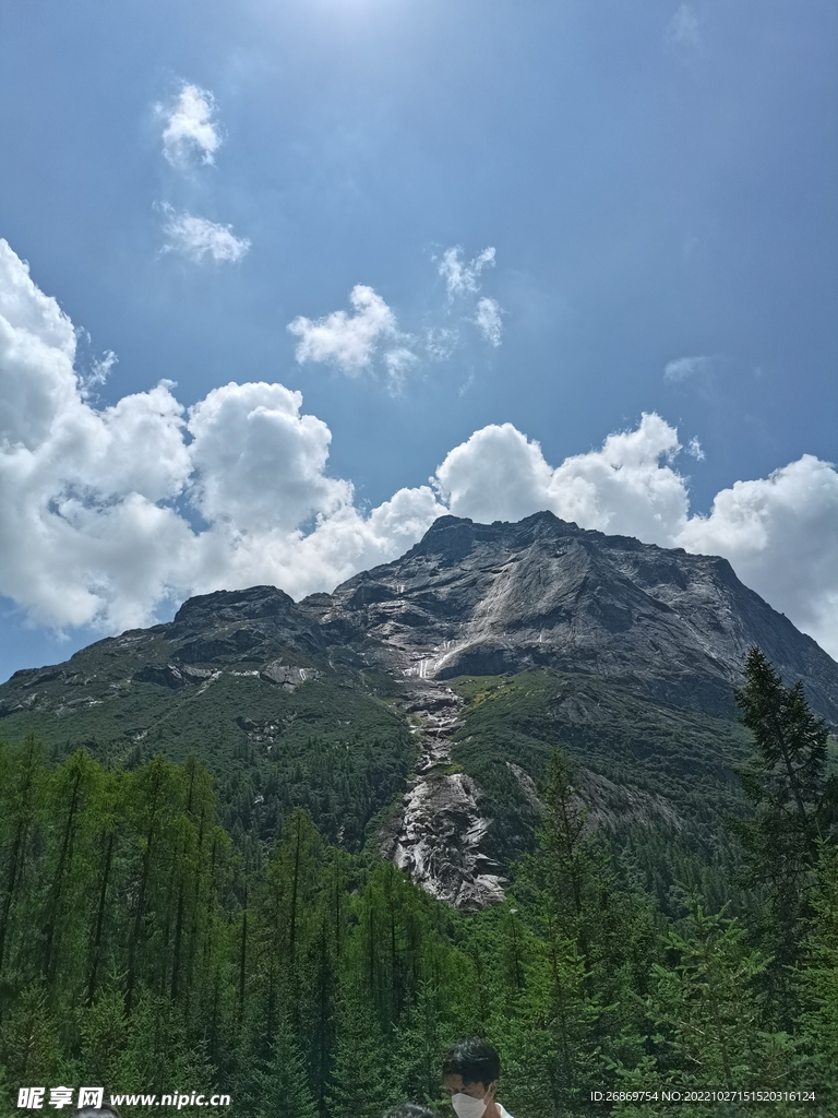 四姑娘山风景照