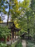灵岩山景区 