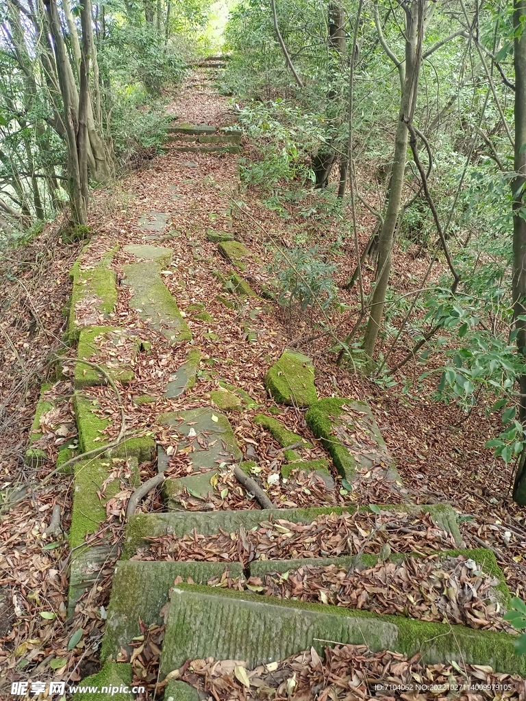 灵岩山景区 