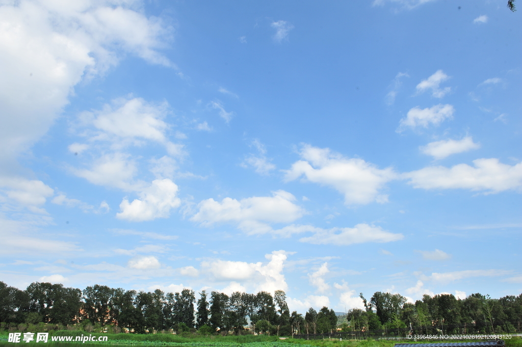天空