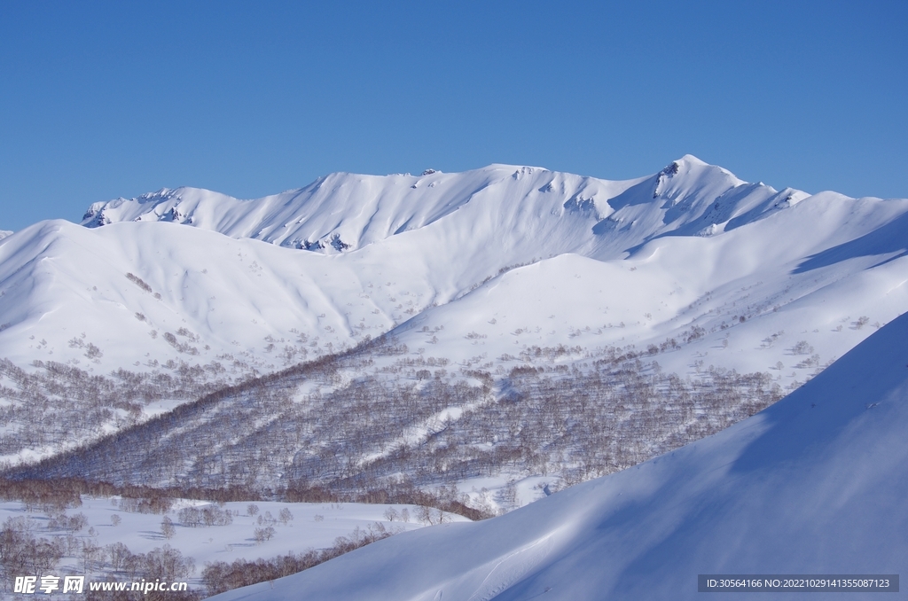 冬季雪山