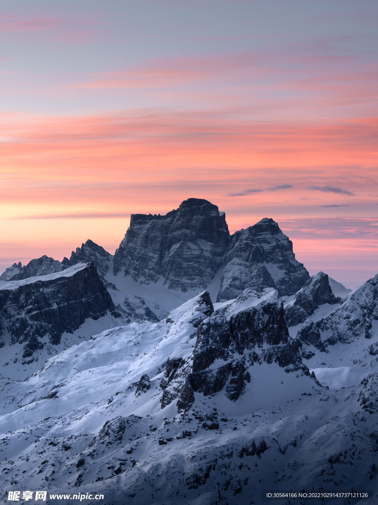 冬季雪山