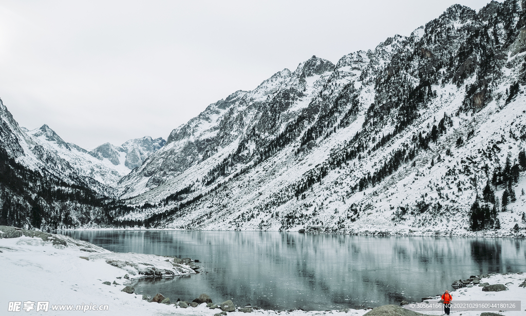 冬季雪山