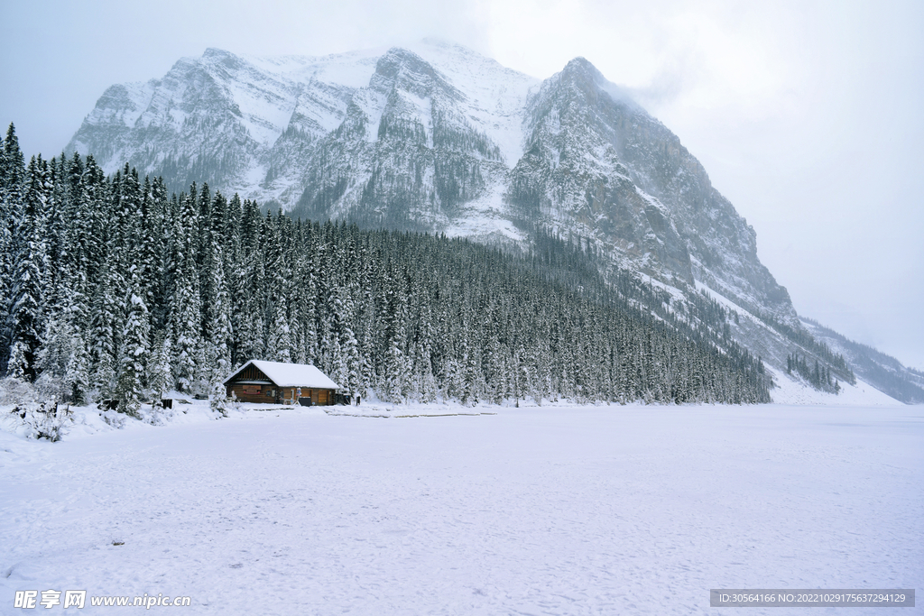 冬季雪山雪景