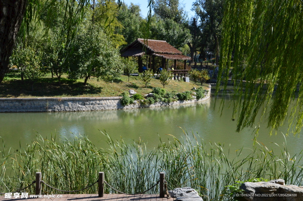 龙潭中湖风景  