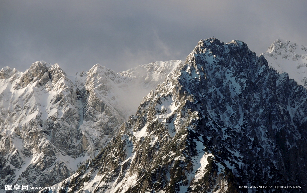雪山山脉