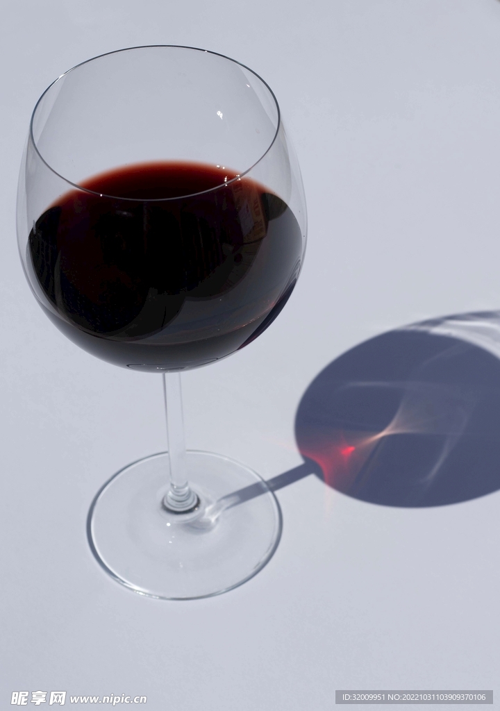 酒杯             