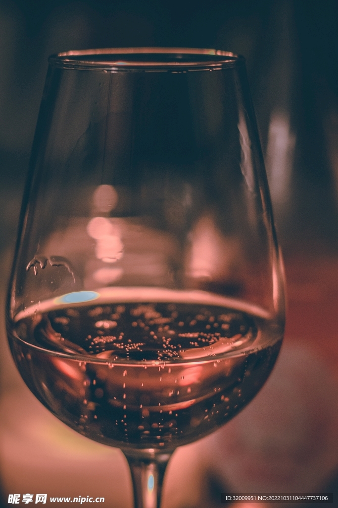 酒杯             