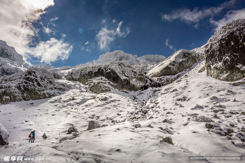 雪山风景