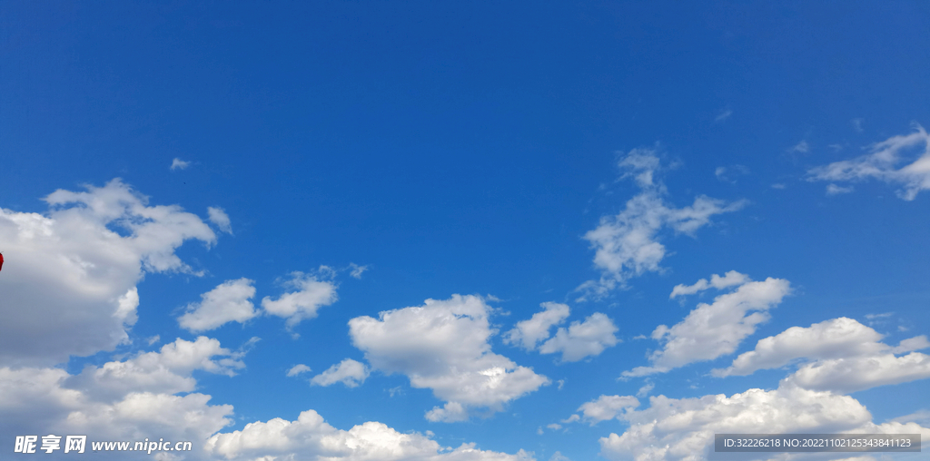 蓝天白云 