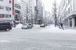 城市雪景