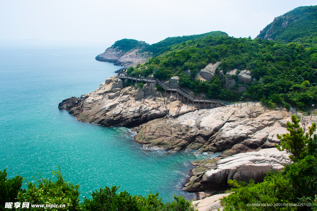 海边山脉
