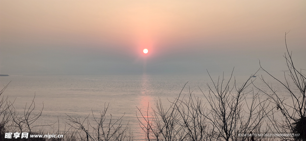 海上日落