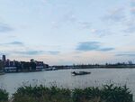 湖中小船