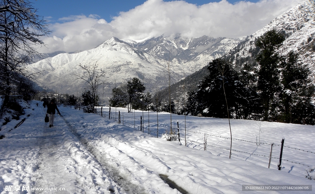 雪谷.