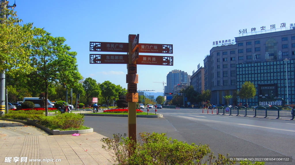 城市指路牌  街景 城市风景 