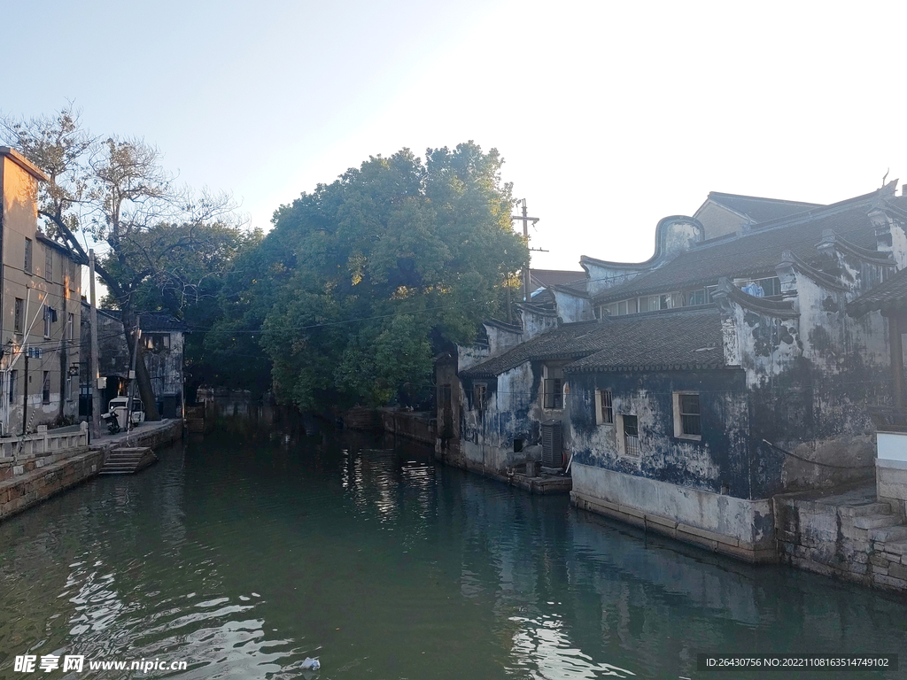 芦墟古镇马头墙老建筑