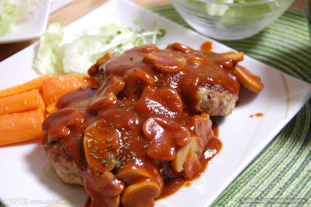酱汁牛肉套餐