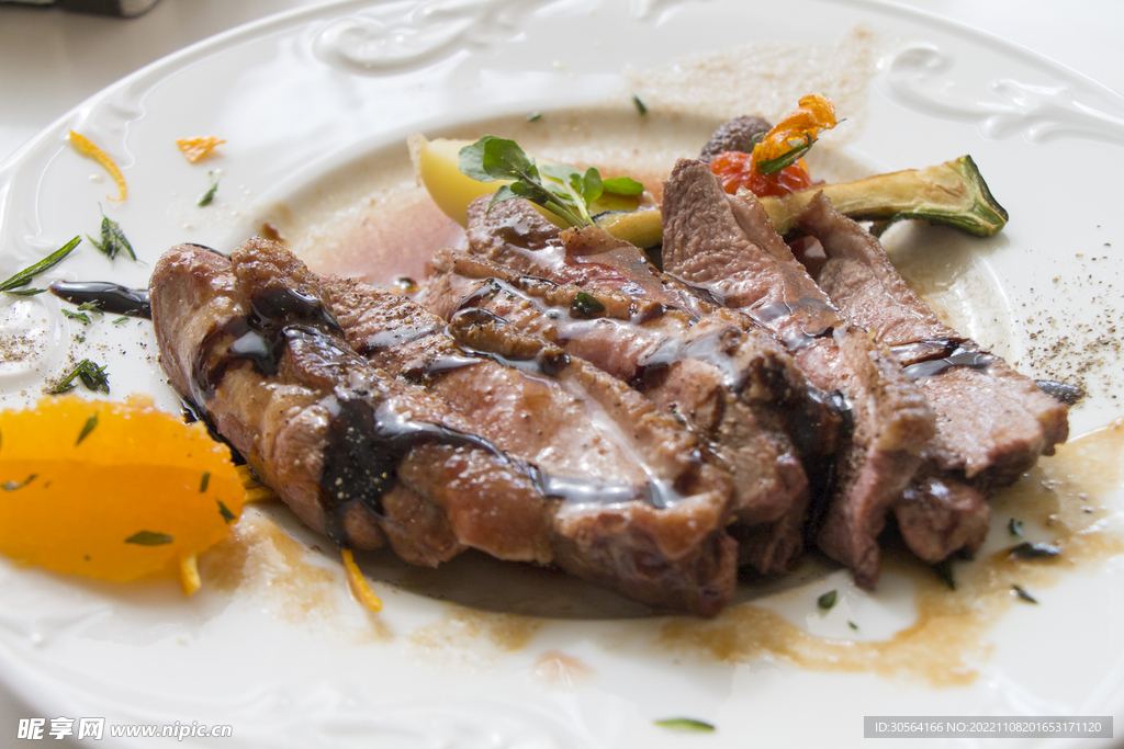 牛排牛肉