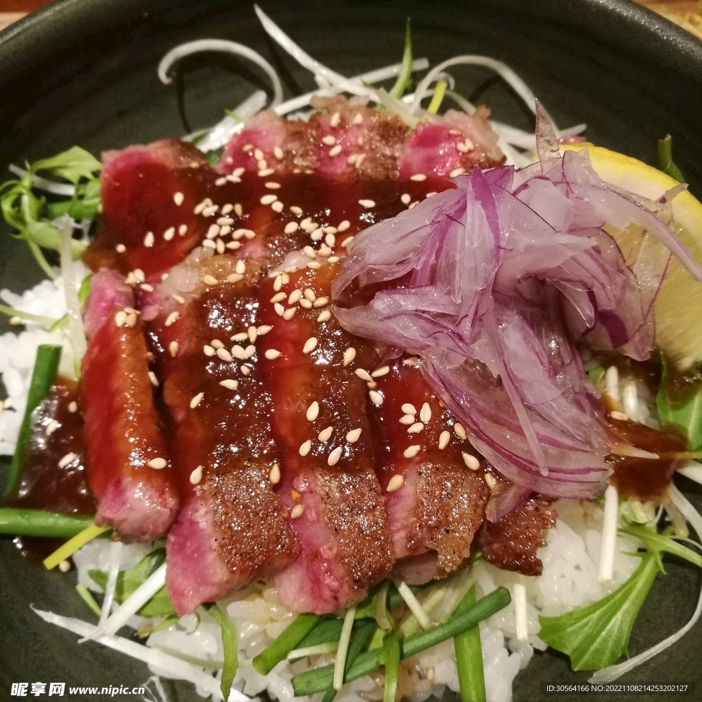 洋葱牛肉