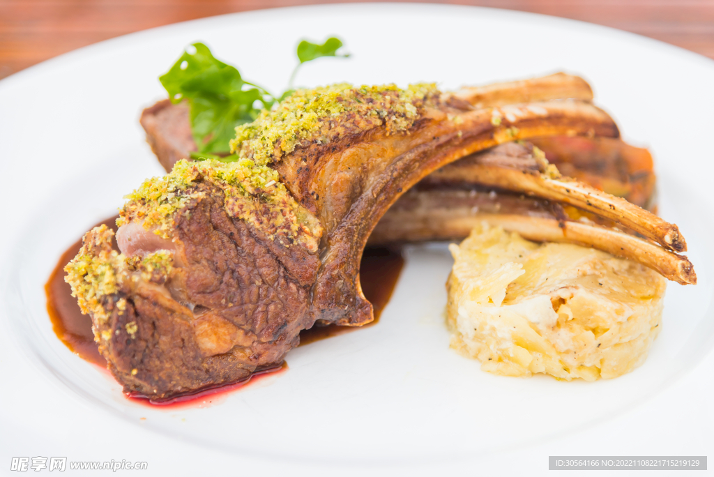 牛排牛肉