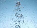 水