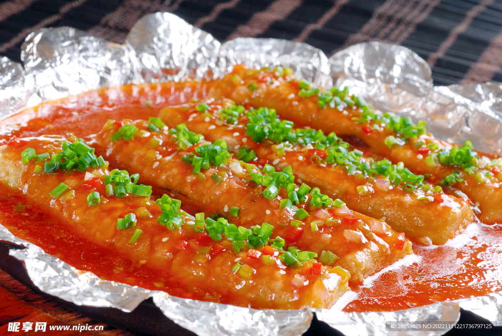 铁板伊面羊肉