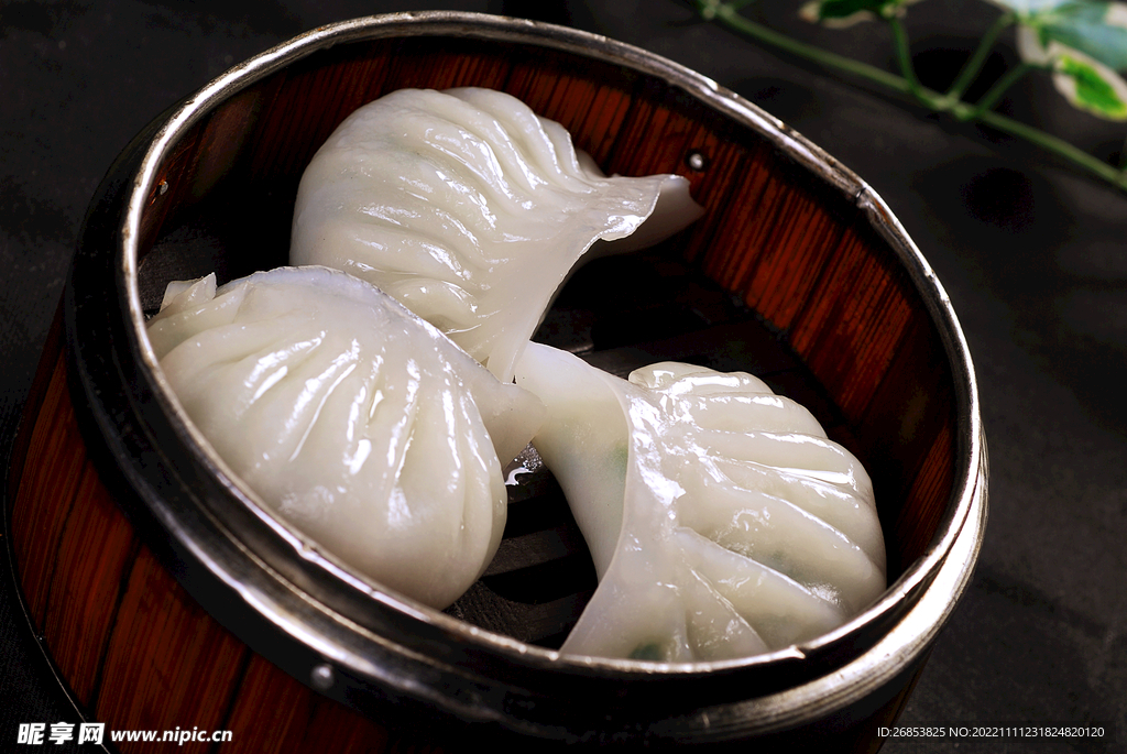 水晶韭菜饺