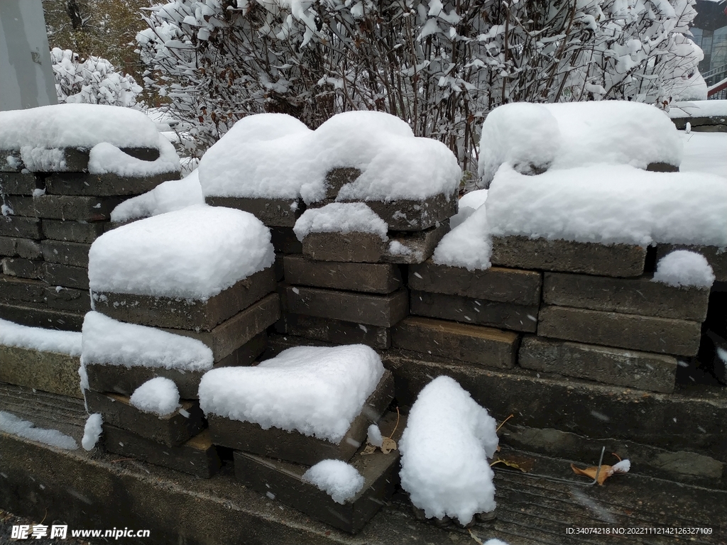 雨雪天气