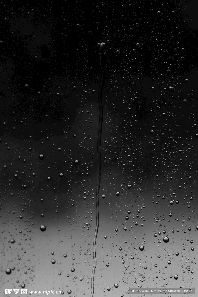 免抠窗户雨水雨滴透明背景素材