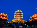 黄鹤楼夜景摄影图